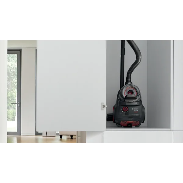 Serie|4 Пылесос с контейнером ProPower 750 ватт Черный